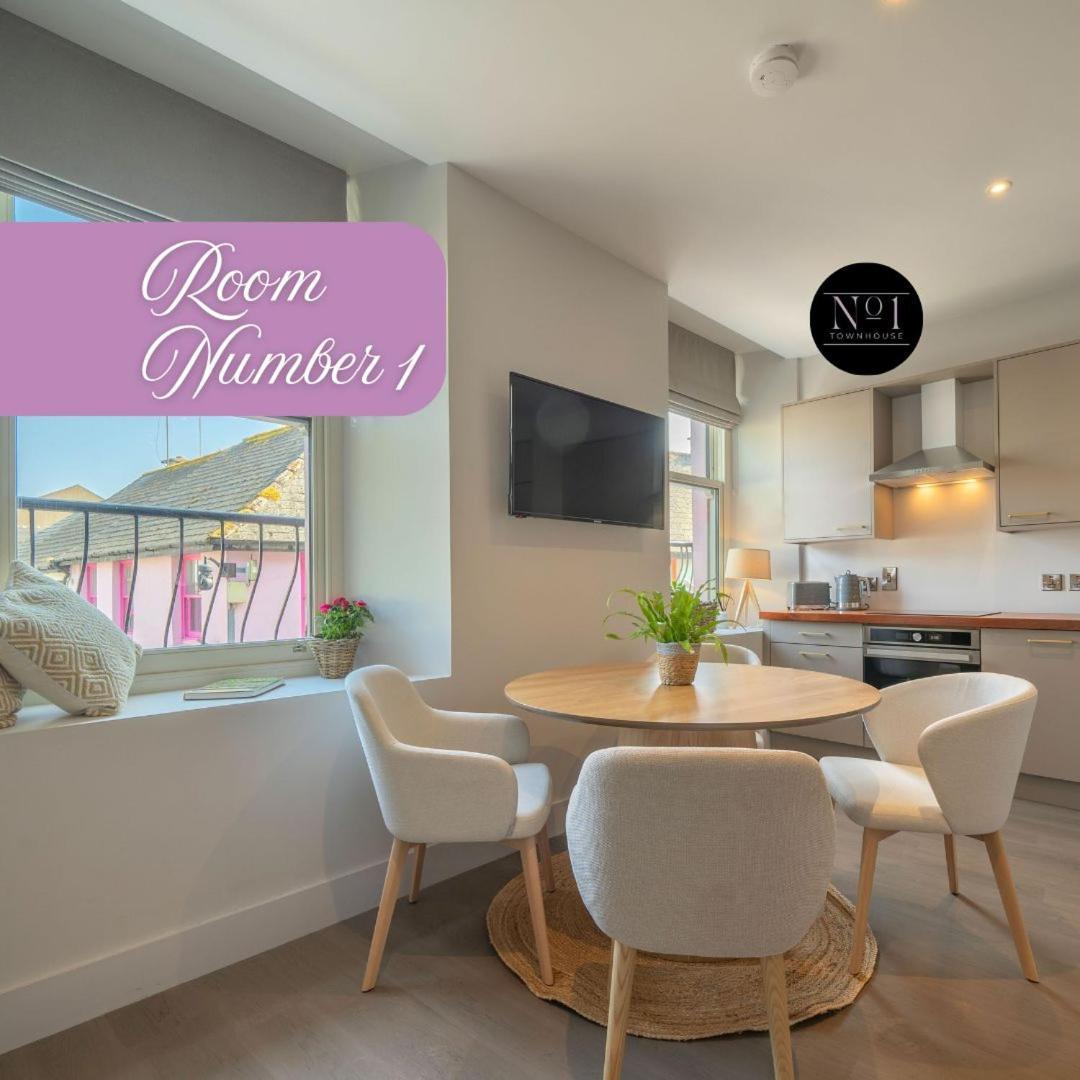 Number One Townhouse Bed & Breakfast Kinsale Ngoại thất bức ảnh